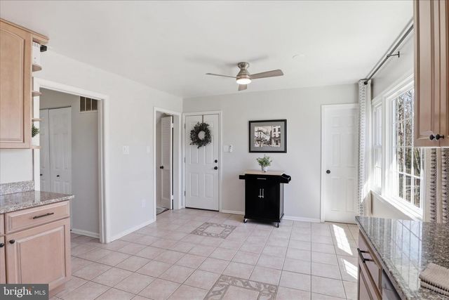 8109 OVERTON, Springfield, VA 22153