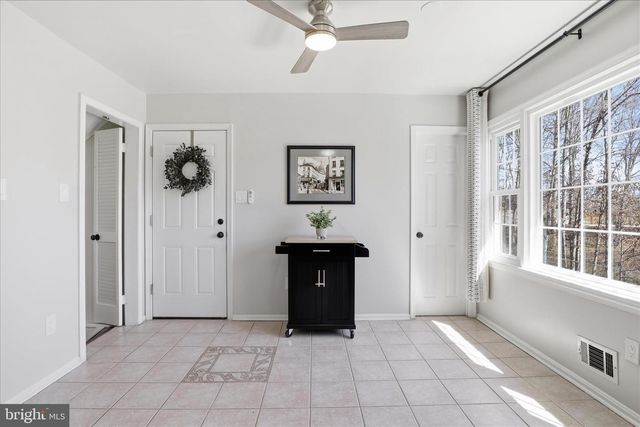 8109 OVERTON, Springfield, VA 22153