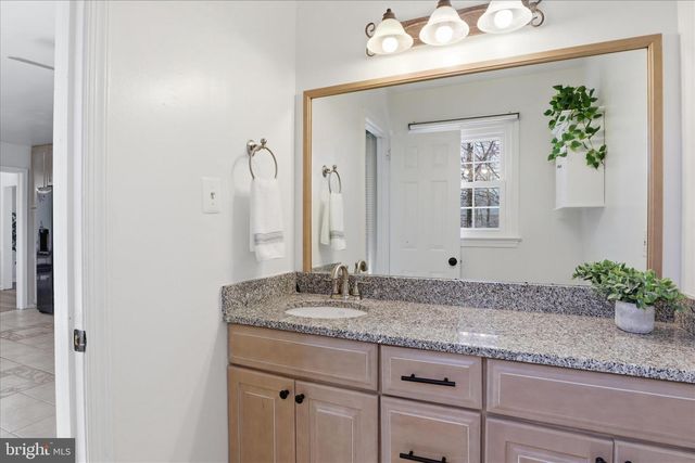 8109 OVERTON, Springfield, VA 22153