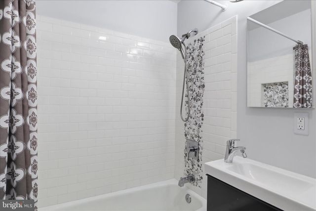 8109 OVERTON, Springfield, VA 22153