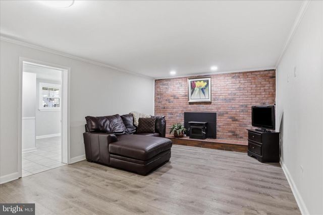 8109 OVERTON, Springfield, VA 22153