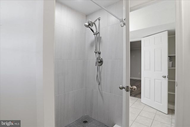 8109 OVERTON, Springfield, VA 22153