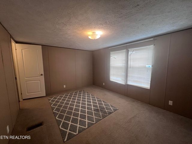 108 Serrento Lane, New Tazewell, TN 37825