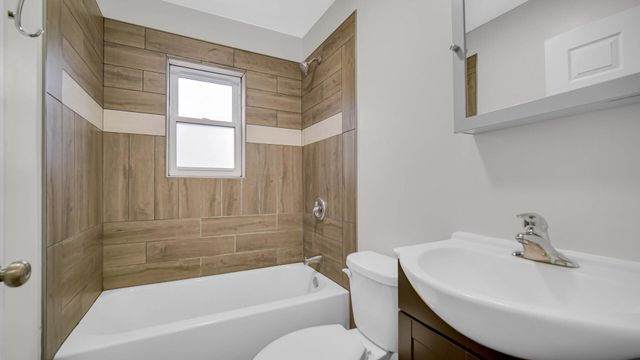 3308 E 12th Avenue, Gary, IN 46403