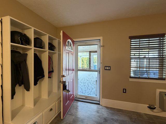 2938 Ridgewood Dr, Christiana, TN 37037