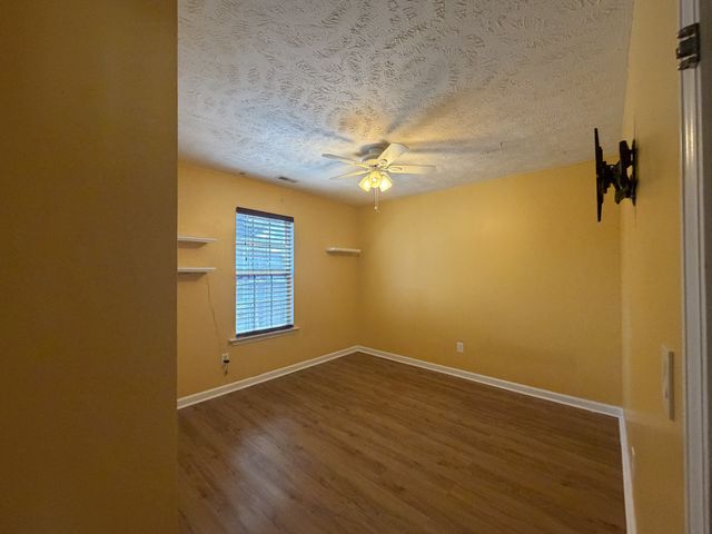 2938 Ridgewood Dr, Christiana, TN 37037