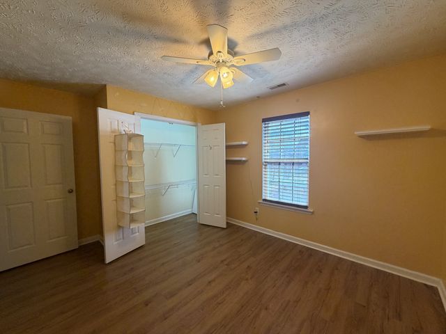 2938 Ridgewood Dr, Christiana, TN 37037