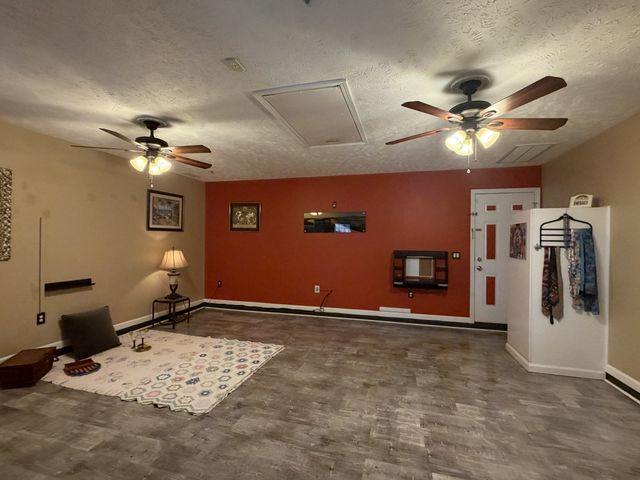 2938 Ridgewood Dr, Christiana, TN 37037