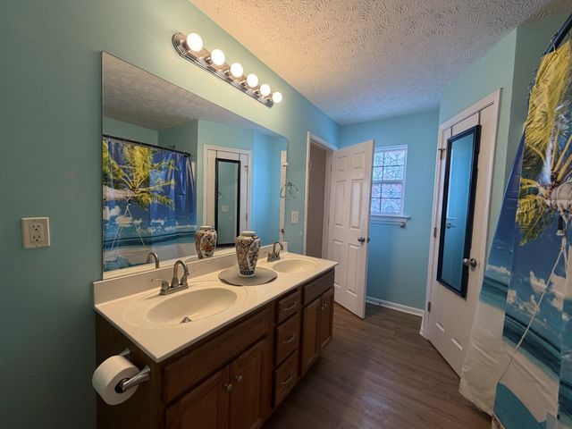 2938 Ridgewood Dr, Christiana, TN 37037