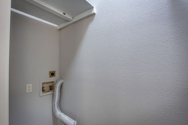 17951 Windflower Way, Dallas, TX 75252