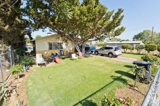 18695 Beech Avenue, Shafter, CA 93263