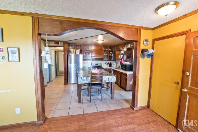 18695 Beech Avenue, Shafter, CA 93263