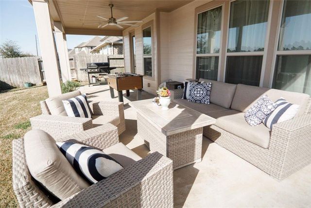 25103 Farmdale Lane, Richmond, TX 77406