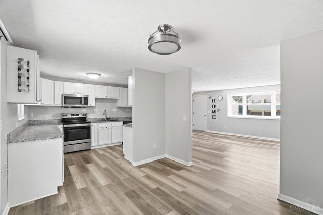 8739 Exeter Place, Deerfield Twp., OH 45039