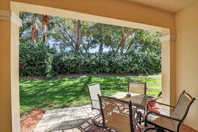 7361 Briella Drive, Boynton Beach, FL 33437