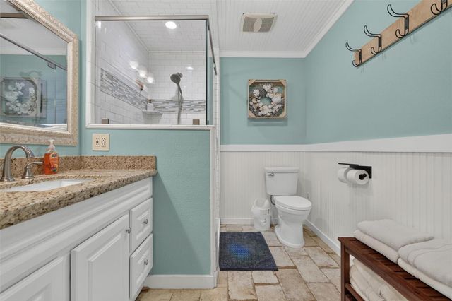 1583 County Road 291, Bay City, TX 77414