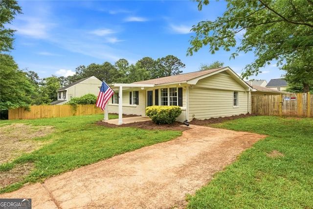 405 E Wilson Street, Villa Rica, GA 30180