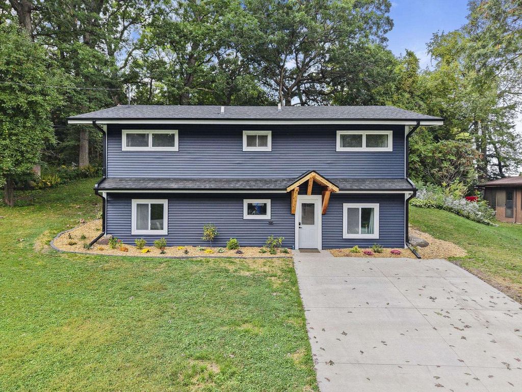 2741 Tower Road, Mcfarland, WI 53558