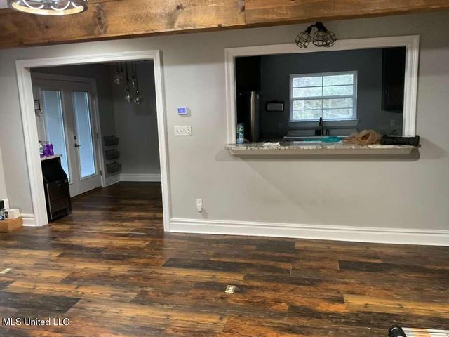 30003 Road 202, Carriere, MS 39426