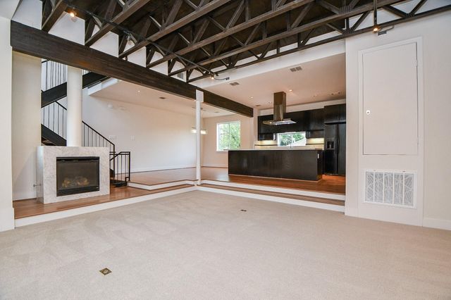 92 Dennis Street B, Houston, TX 77006