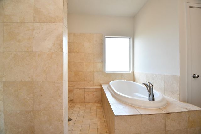 92 Dennis Street B, Houston, TX 77006