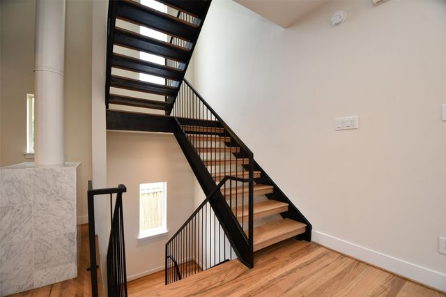 92 Dennis Street B, Houston, TX 77006