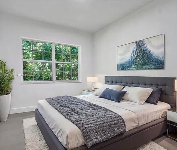 775 81st St, Miami Beach, FL 33141