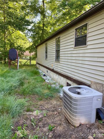 3633 Asheville Highway, Pisgah Forest, NC 28768