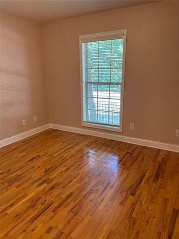 750 Dalrymple Road D-4, Sandy Springs, GA 30328