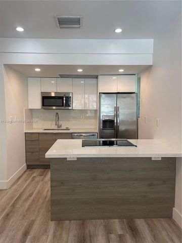 729 MERIDIAN AV 10, Miami Beach, FL 33139