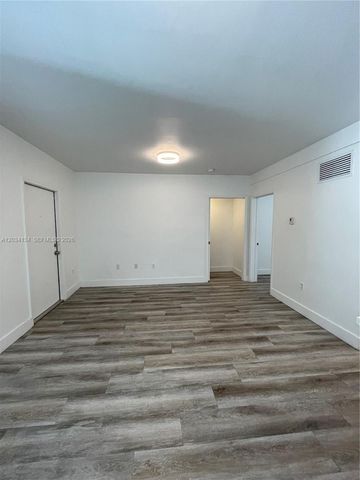 729 MERIDIAN AV 10, Miami Beach, FL 33139