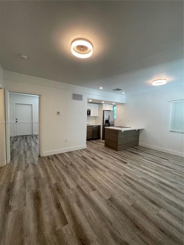 729 MERIDIAN AV 10, Miami Beach, FL 33139