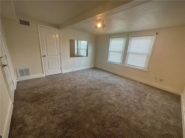 425 Louisiana Ave, Corpus Christi, TX 78404