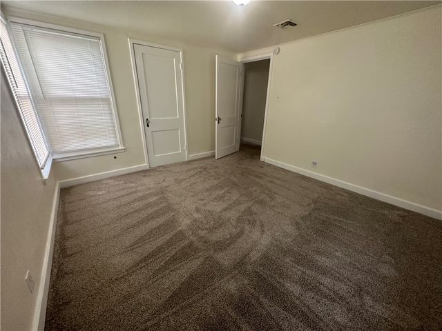 425 Louisiana Ave, Corpus Christi, TX 78404