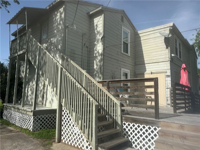 425 Louisiana Ave, Corpus Christi, TX 78404