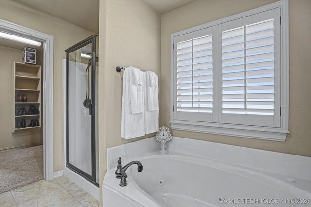 13603 S Owasso Place, Glenpool, OK 74033