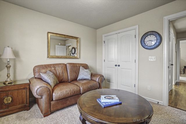 13603 S Owasso Place, Glenpool, OK 74033