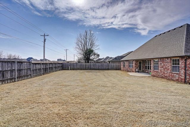 13603 S Owasso Place, Glenpool, OK 74033