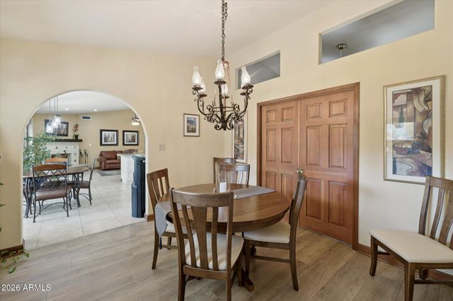 15629 N 10TH Place, Phoenix, AZ 85022