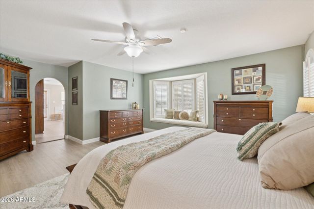 15629 N 10TH Place, Phoenix, AZ 85022