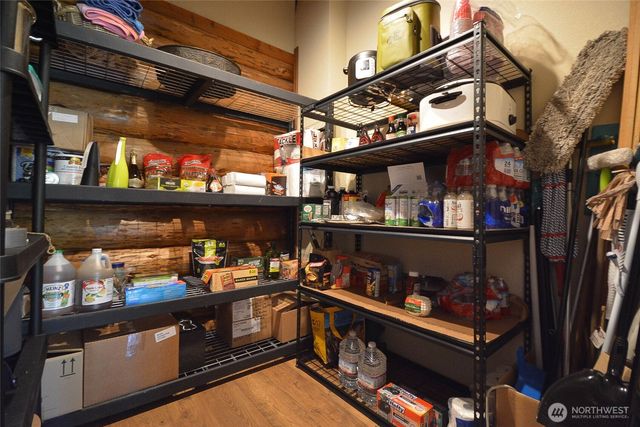 46711 Mountain Hwy E, Eatonville, WA 98328