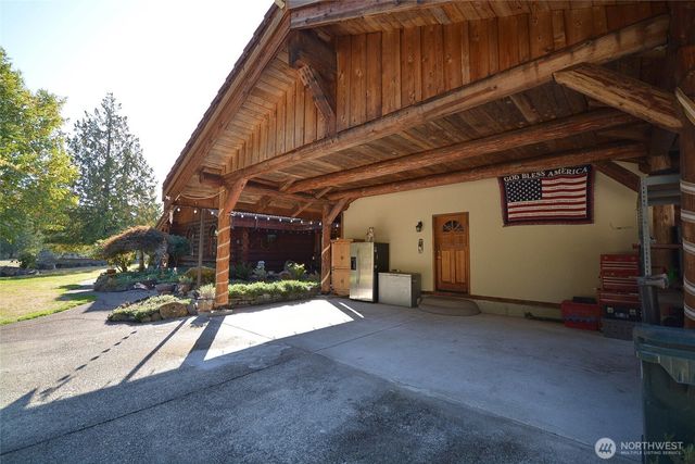 46711 Mountain Hwy E, Eatonville, WA 98328