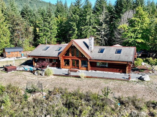 46711 Mountain Hwy E, Eatonville, WA 98328