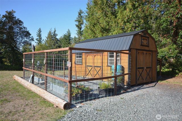 46711 Mountain Hwy E, Eatonville, WA 98328