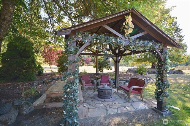 46711 Mountain Hwy E, Eatonville, WA 98328