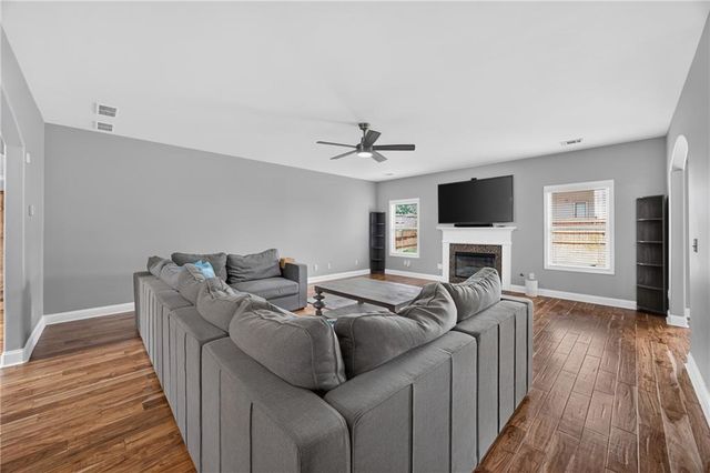 3831 Lake Haven Way, Atlanta, GA 30349
