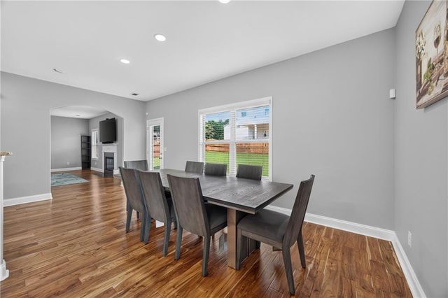 3831 Lake Haven Way, Atlanta, GA 30349