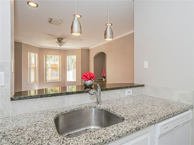 5045 Fairways Circle D207, Vero Beach, FL 32967