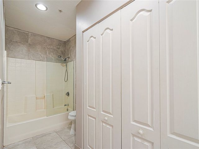 5045 Fairways Circle D207, Vero Beach, FL 32967