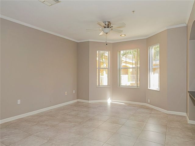 5045 Fairways Circle D207, Vero Beach, FL 32967